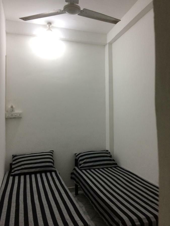 Hotel Rr House Colombo Exterior foto